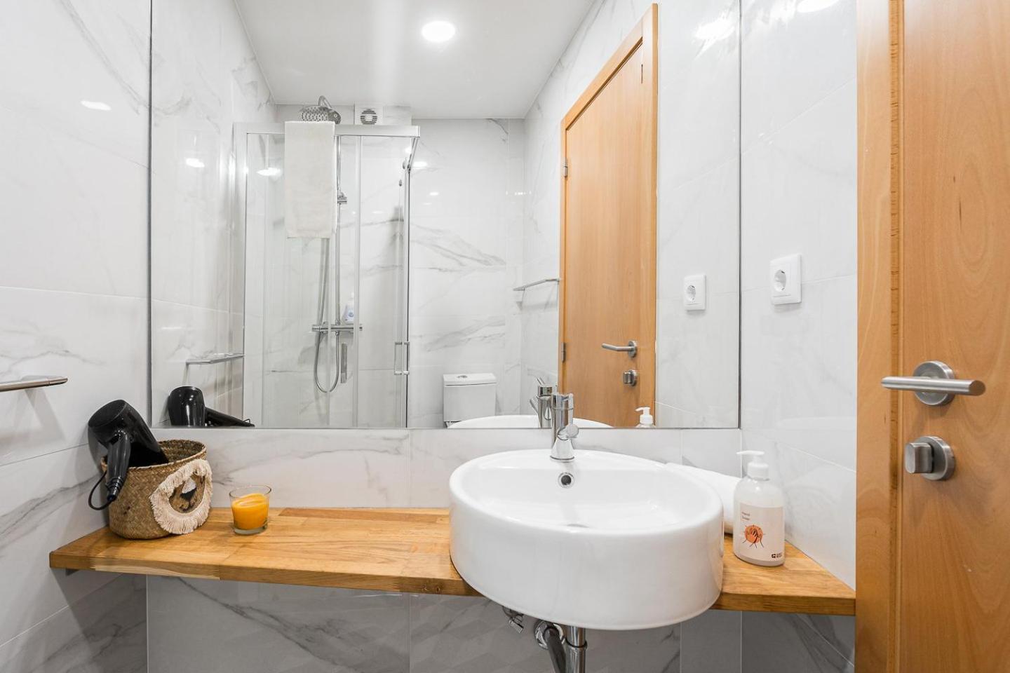 Guestready - Bright Duplex In Downtown Hotel Porto Exterior foto